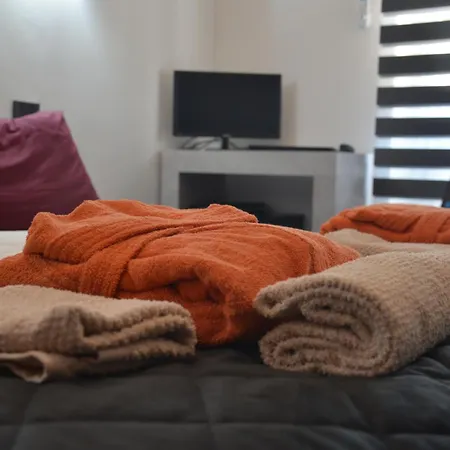 بيت ضيافة Stefy Fragneto Monforte