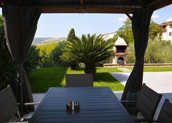 Stefy 4* Fragneto Monforte